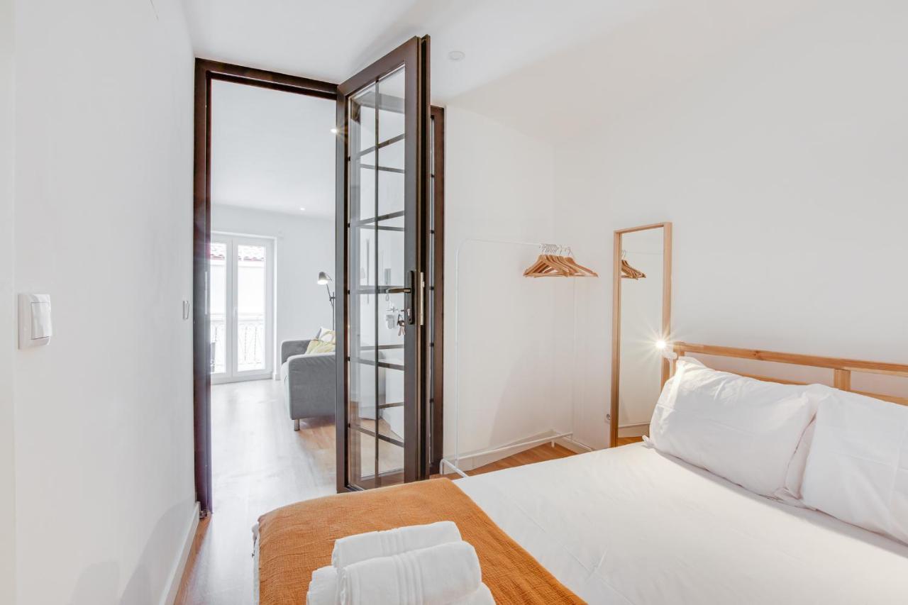 Appartamento Hygge Chiado Lisbona Esterno foto